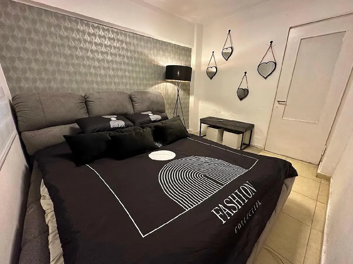 שבטי ישראל - דירת בוטיק Apartment Haifa